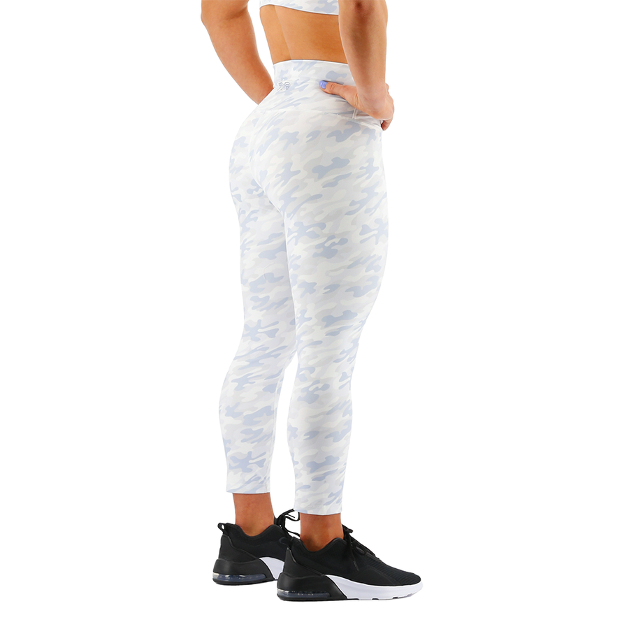 TYR Base Kinetic™ Women's High-Rise 3/4 Leggings - Whiteout Camo